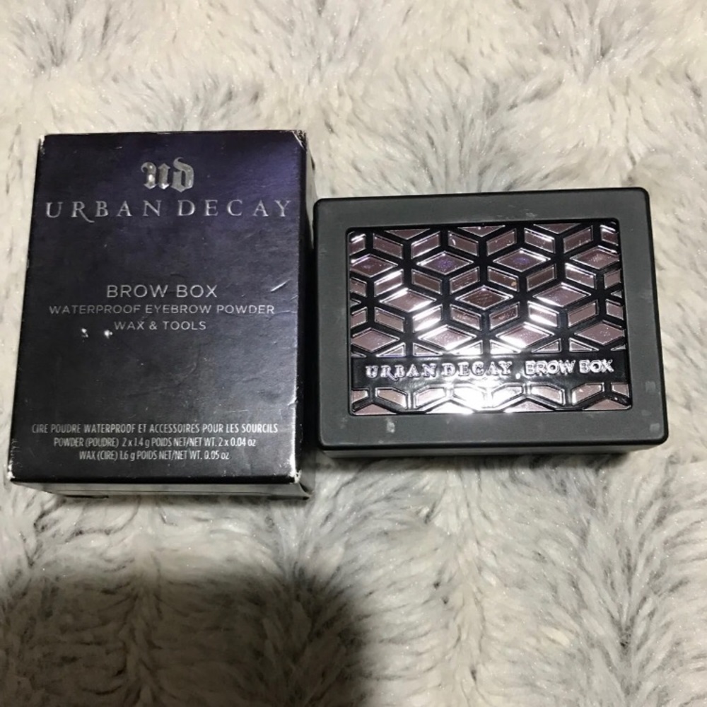 COPY - Urban Decay Brow Box